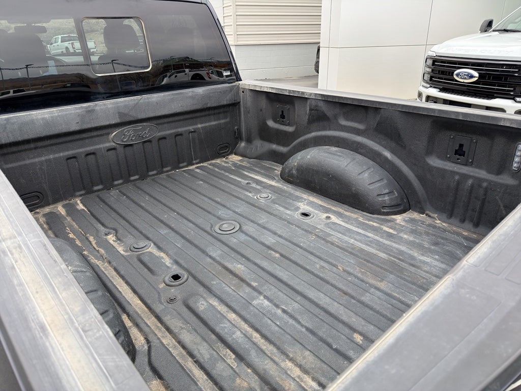 2022 Ford F-350 LARIAT