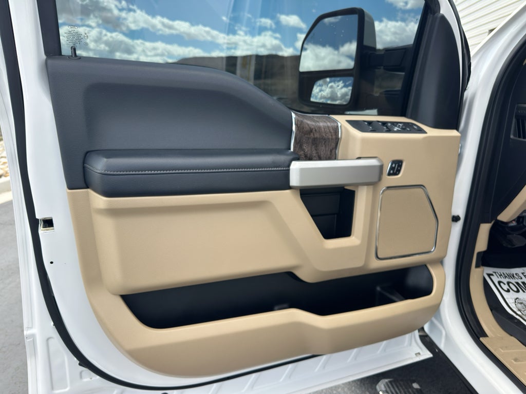 2019 Ford F-350 LARIAT