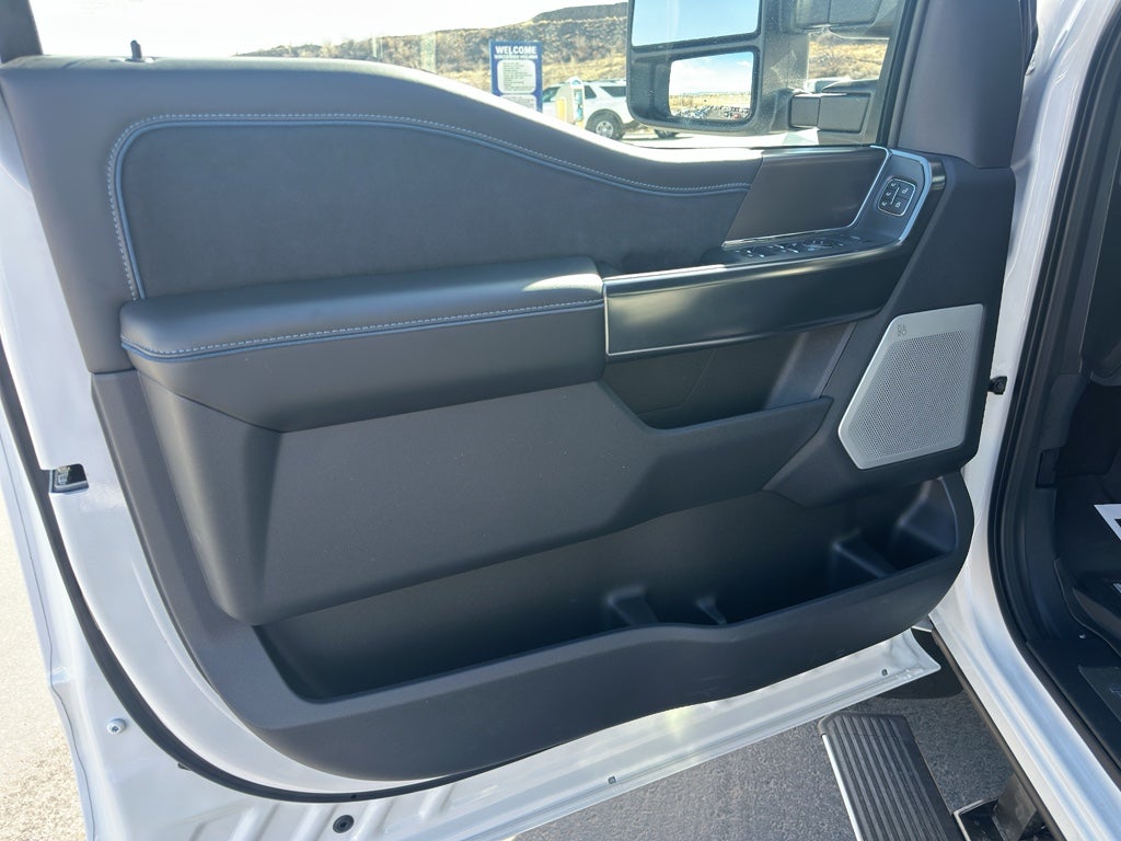 2026 Ford F-350 F-350® Platinum®