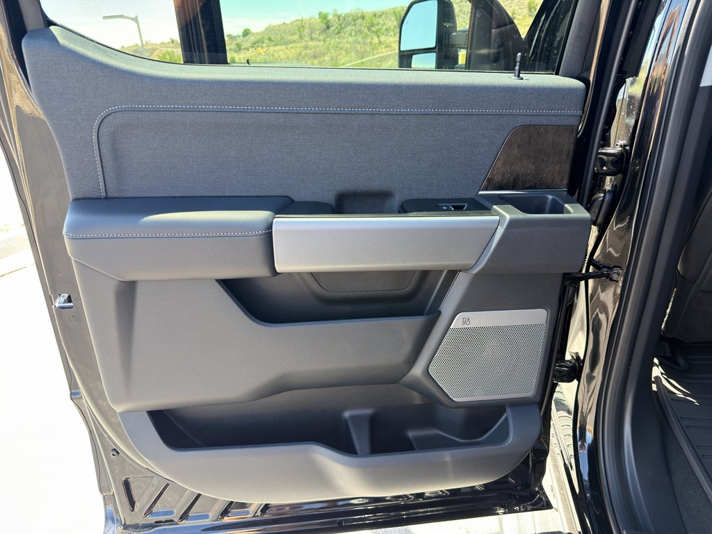 2026 Ford F-350 F-350® Lariat®