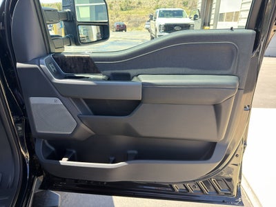 2026 Ford F-350 F-350® Lariat®