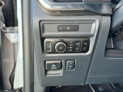 2025 Ford F-150 Lariat®