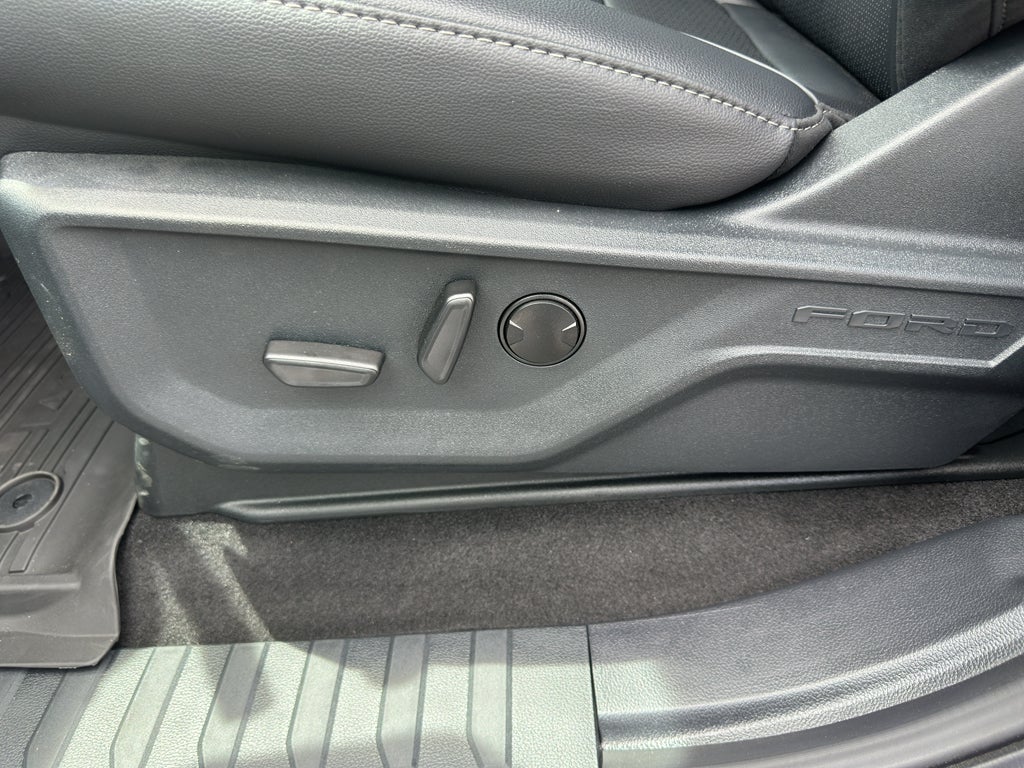 2025 Ford F-150 Lariat®