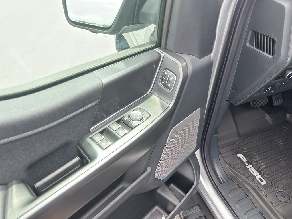 2025 Ford F-150 Lariat®