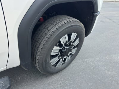 2025 GMC Sierra Denali