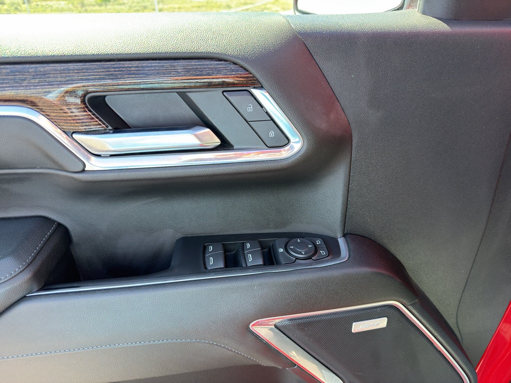 2024 GMC Sierra Elevation