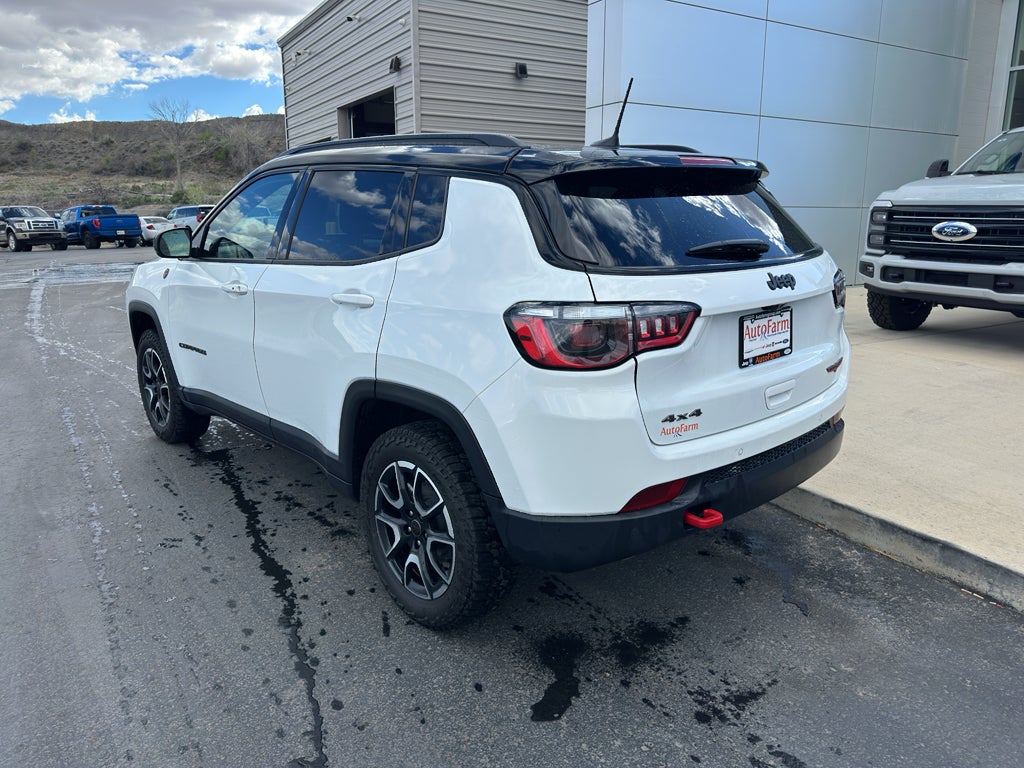 2025 Jeep Compass Trailhawk