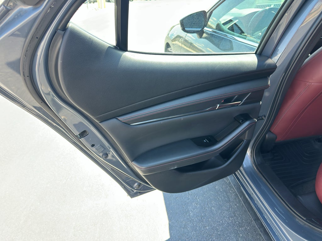 2023 Mazda Mazda3 Hatchback 2.5 S Carbon Edition
