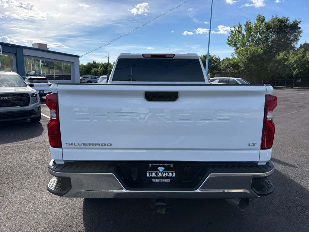 2026 Chevrolet Silverado LT