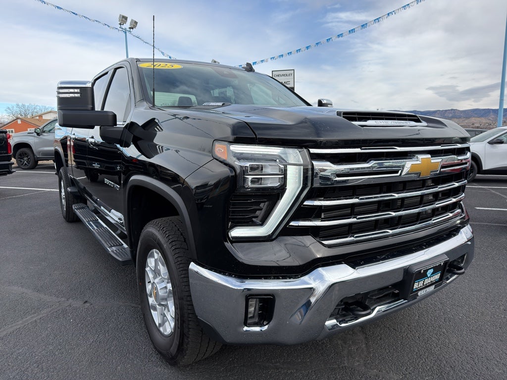 2025 Chevrolet Silverado LTZ