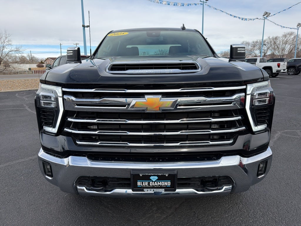 2025 Chevrolet Silverado LTZ