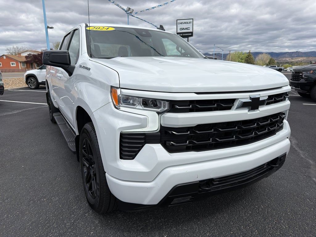 2024 Chevrolet Silverado RST