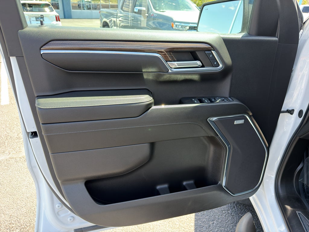 2024 Chevrolet Silverado RST