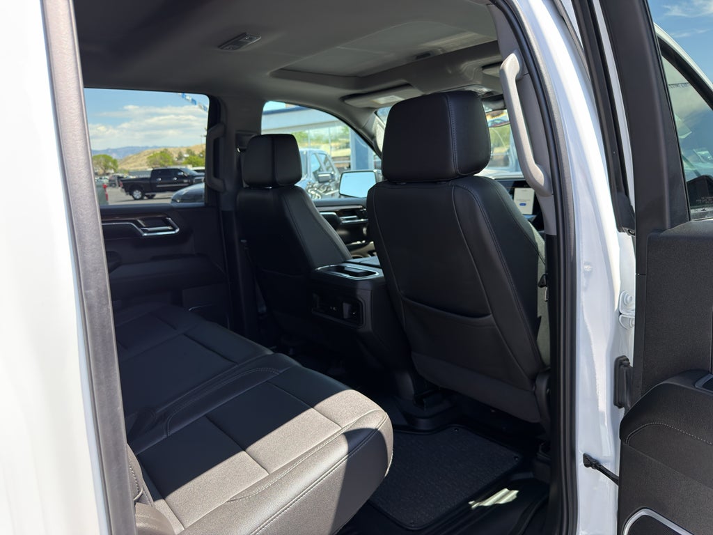 2024 Chevrolet Silverado RST