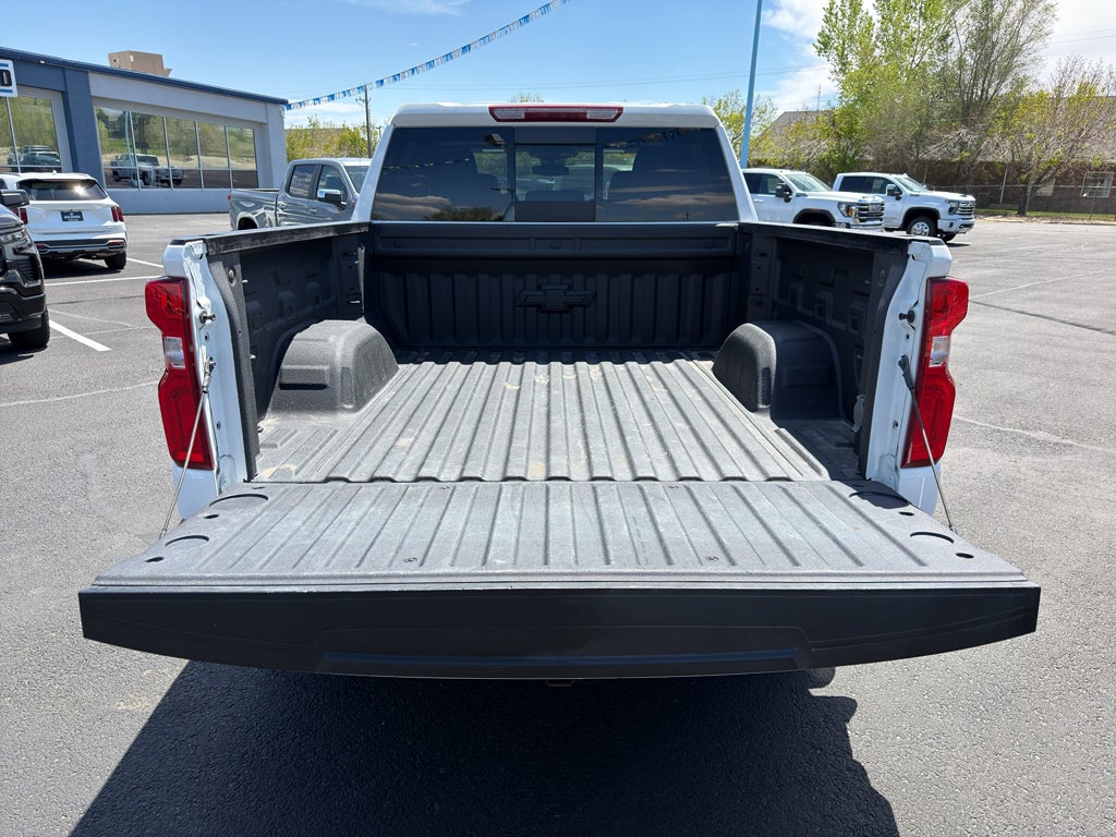 2024 Chevrolet Silverado RST