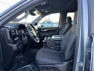 2025 Chevrolet Silverado LT