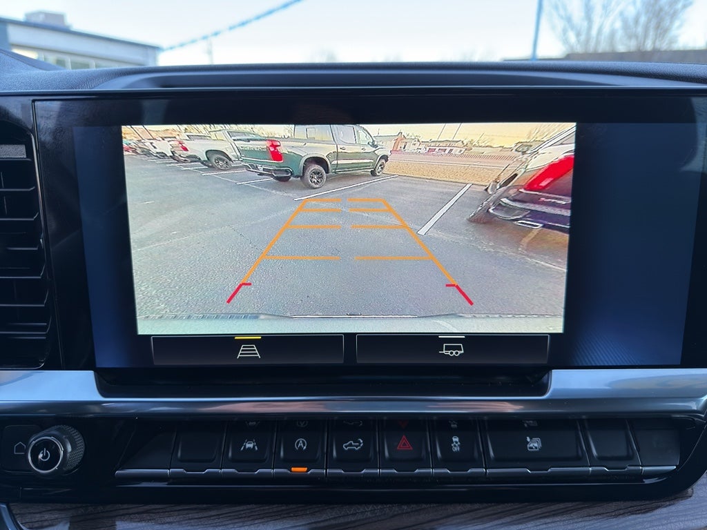 2025 Chevrolet Silverado LT