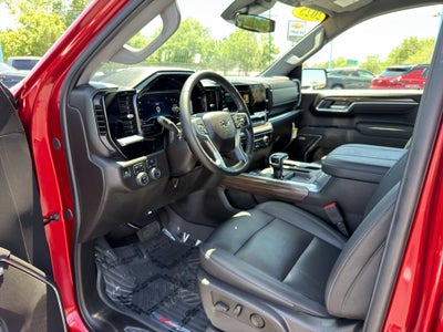 2025 Chevrolet Silverado RST