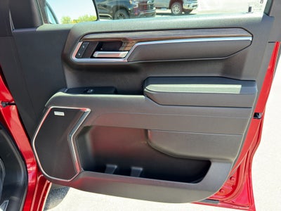 2025 Chevrolet Silverado RST