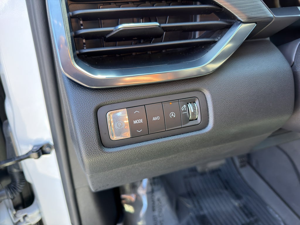 2024 GMC Acadia AWD AT4