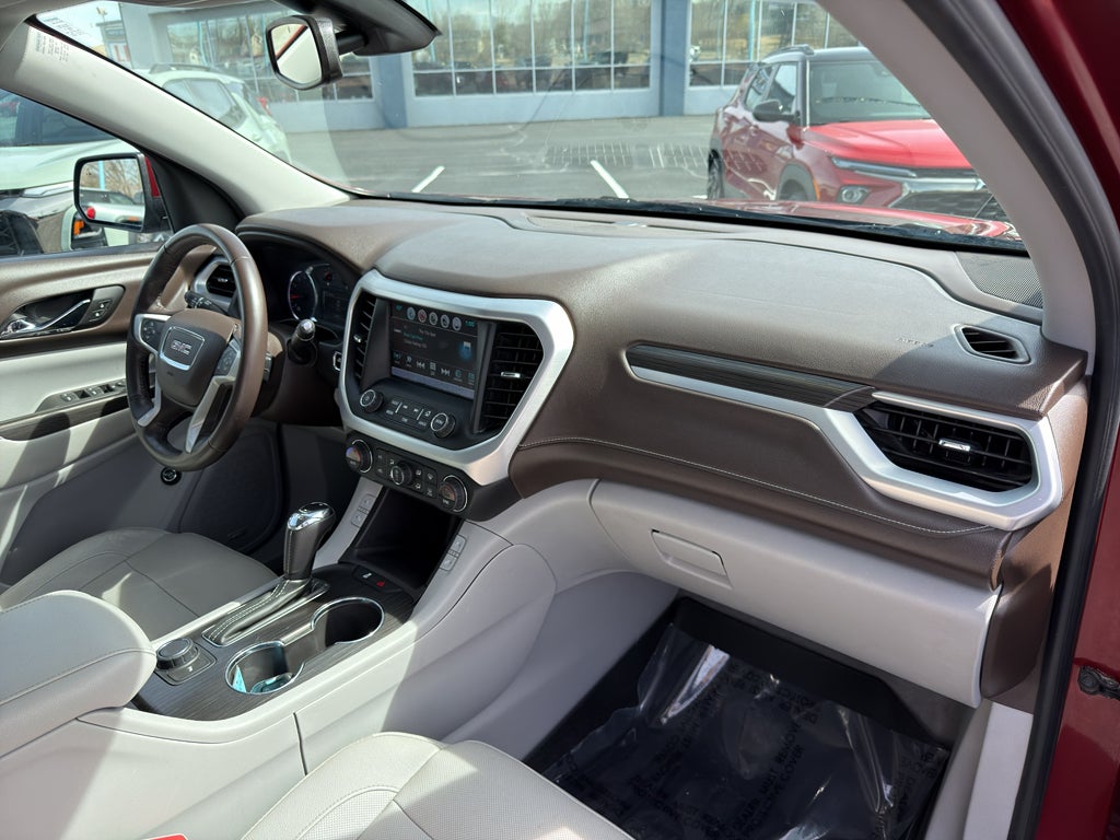 2018 GMC Acadia SLT
