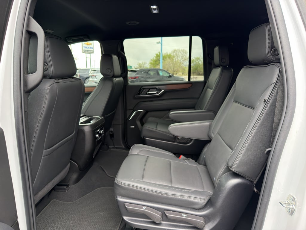 2025 GMC Yukon XL Denali