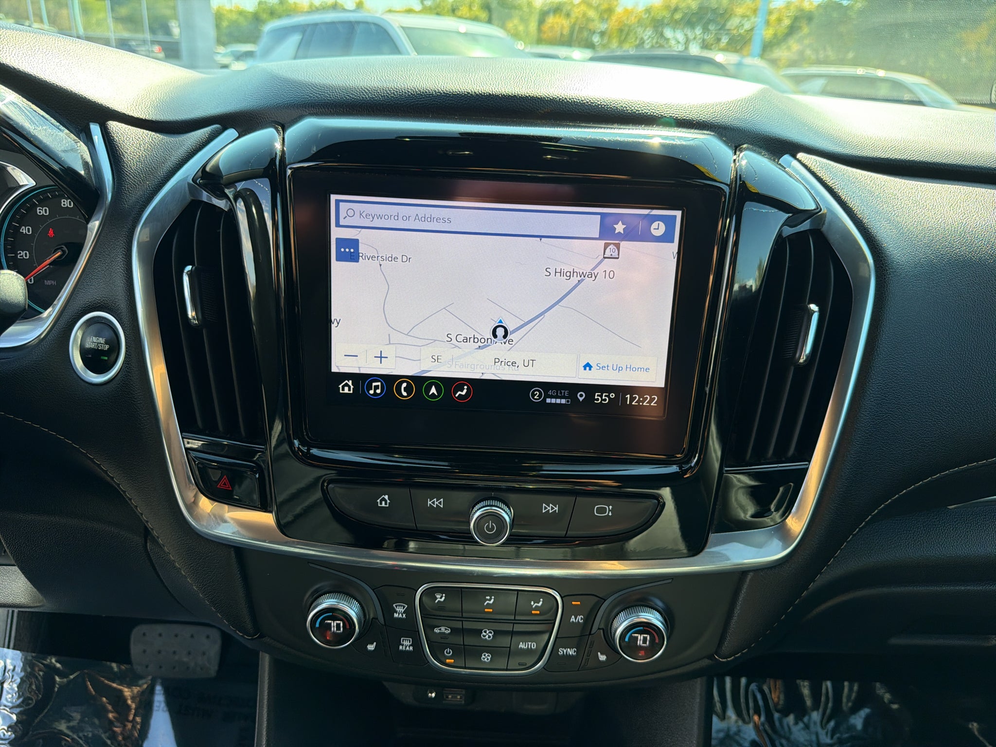 2022 Chevrolet Traverse LT Leather