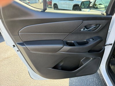 2022 Chevrolet Traverse LT Leather