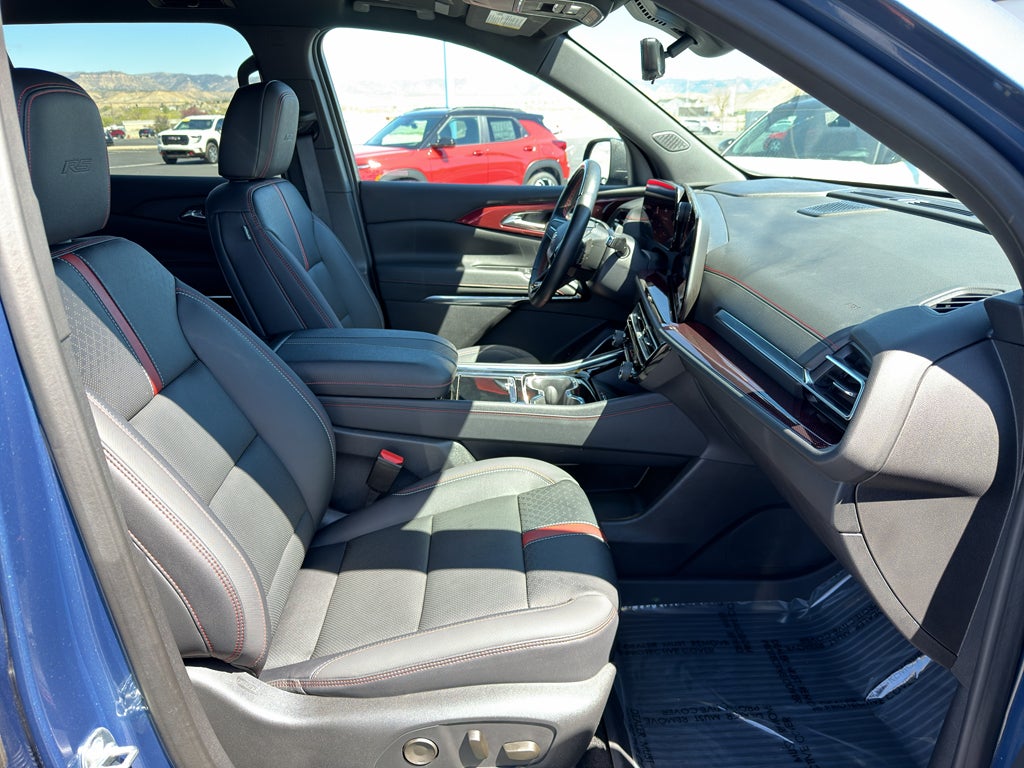 2024 Chevrolet Traverse AWD RS