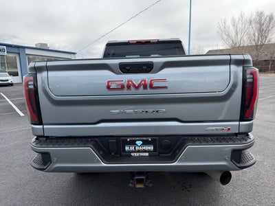 2025 GMC Sierra AT4