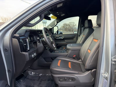 2025 GMC Sierra AT4
