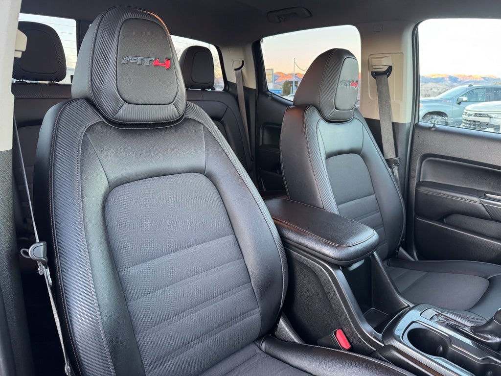 2021 GMC Canyon 4WD AT4 w/Cloth