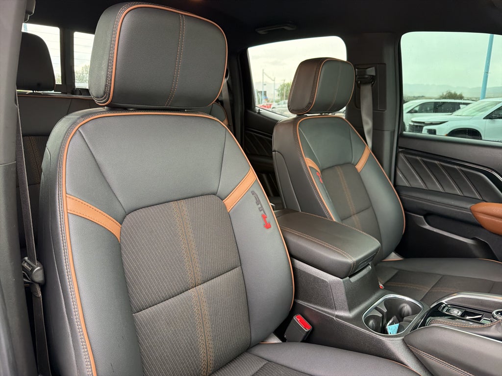 2026 GMC Canyon 4WD AT4