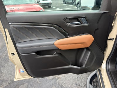 2024 GMC Canyon 4WD AT4