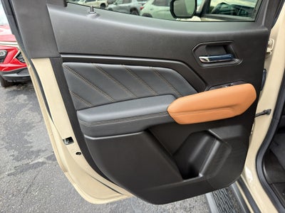 2024 GMC Canyon 4WD AT4