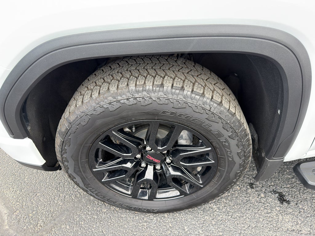 2024 GMC Sierra Elevation