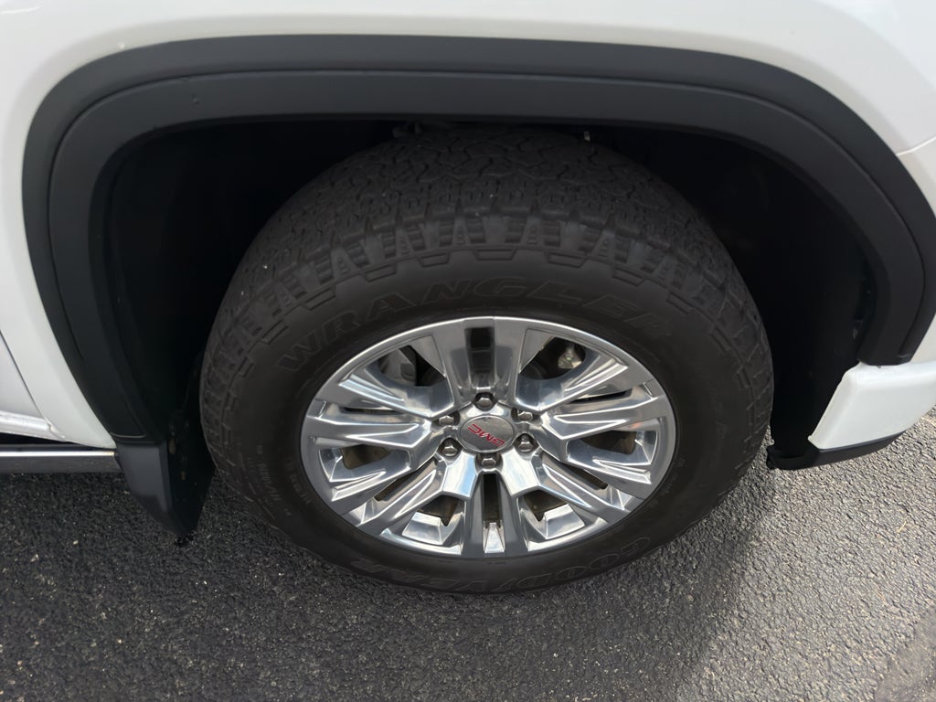 2022 GMC Sierra Denali