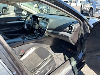 2017 Nissan Maxima SL