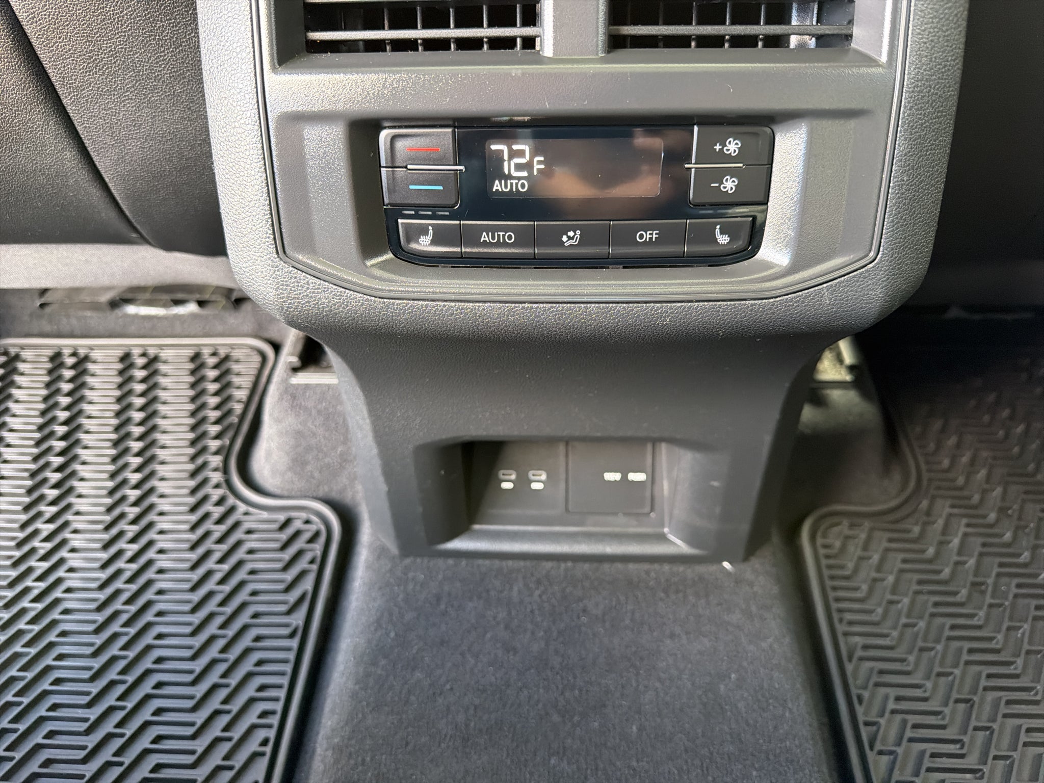 2023 Volkswagen Atlas 3.6L V6 SEL Premium R-Line