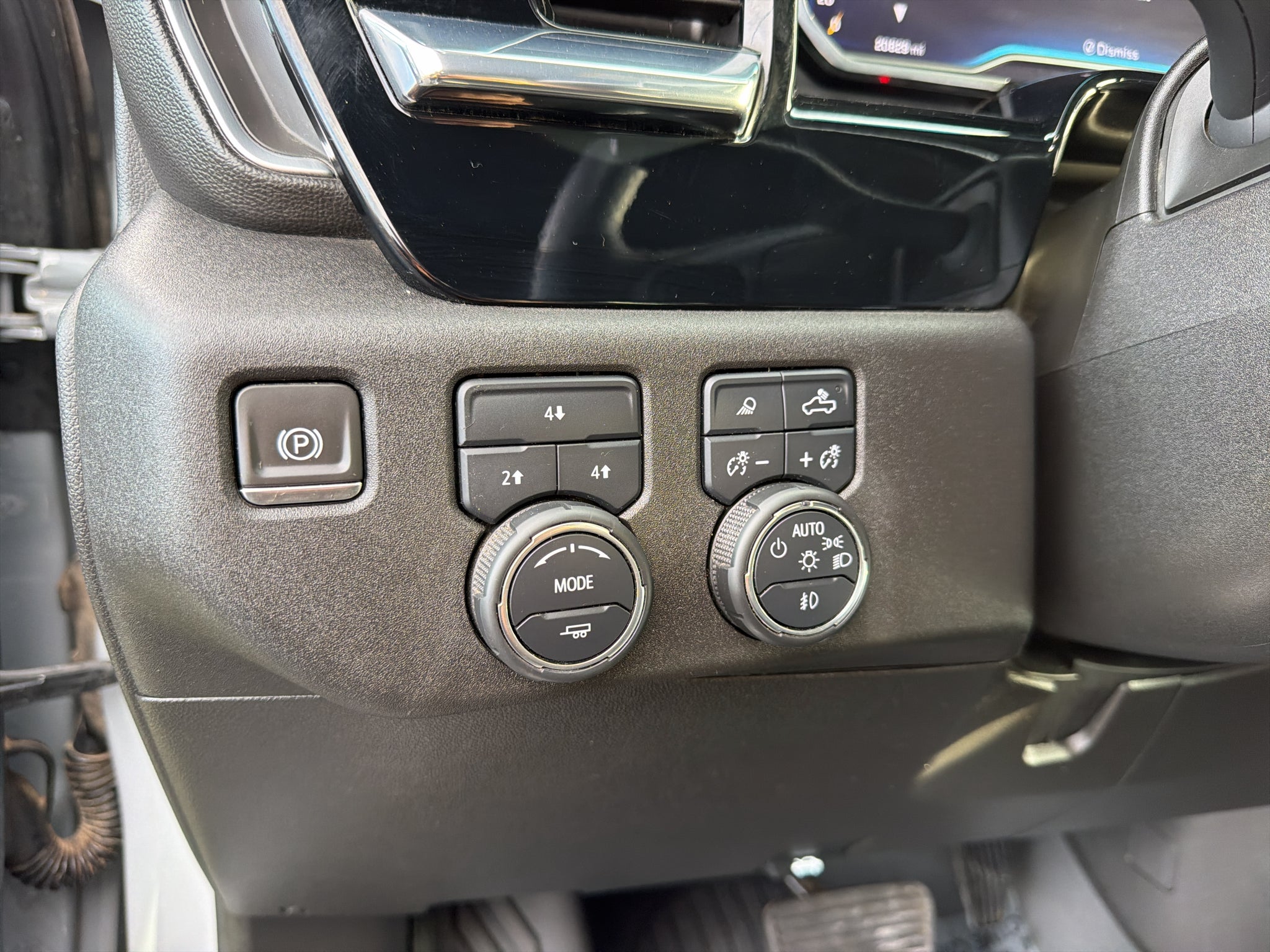 2024 Chevrolet Silverado LT