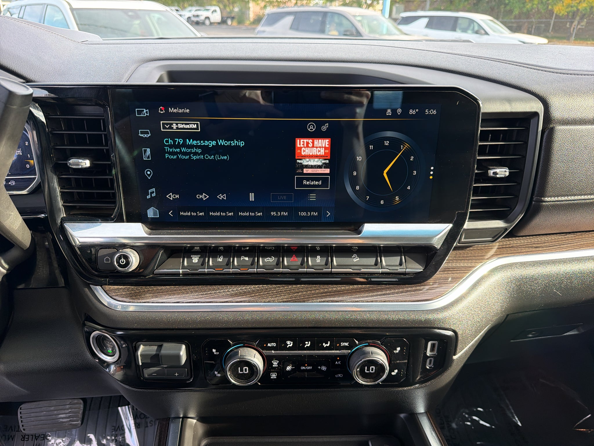 2024 Chevrolet Silverado LT