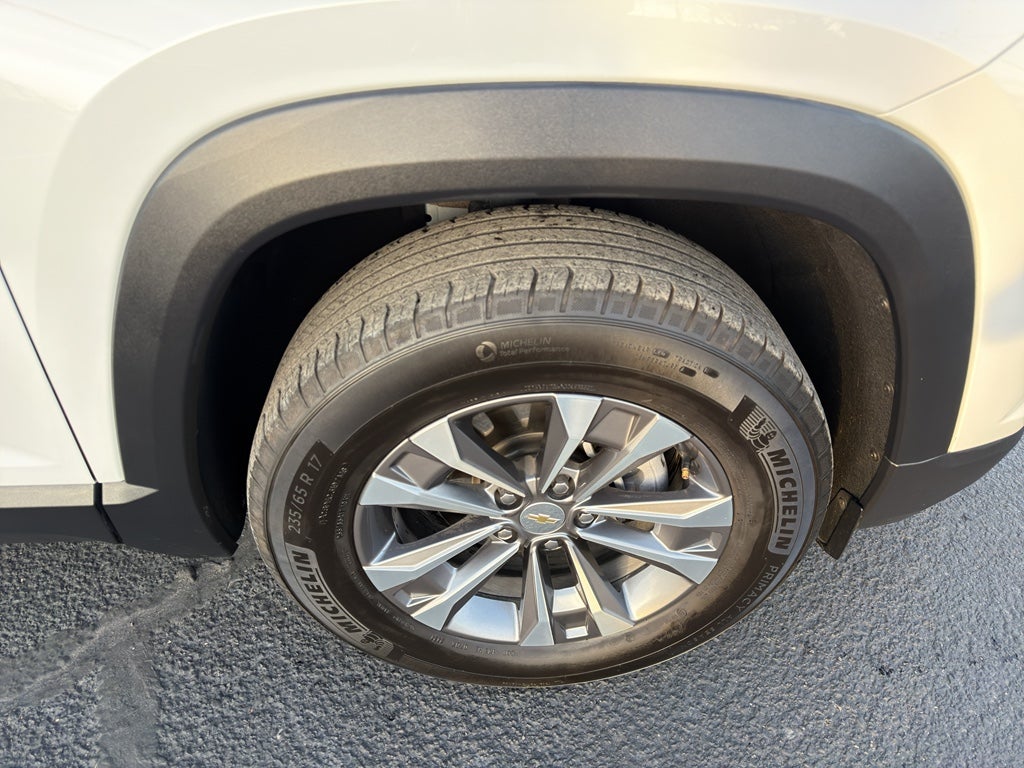 2025 Chevrolet Equinox AWD LT