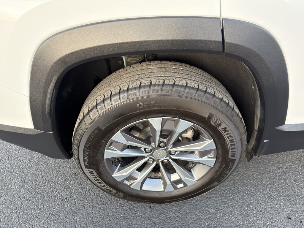 2025 Chevrolet Equinox AWD LT