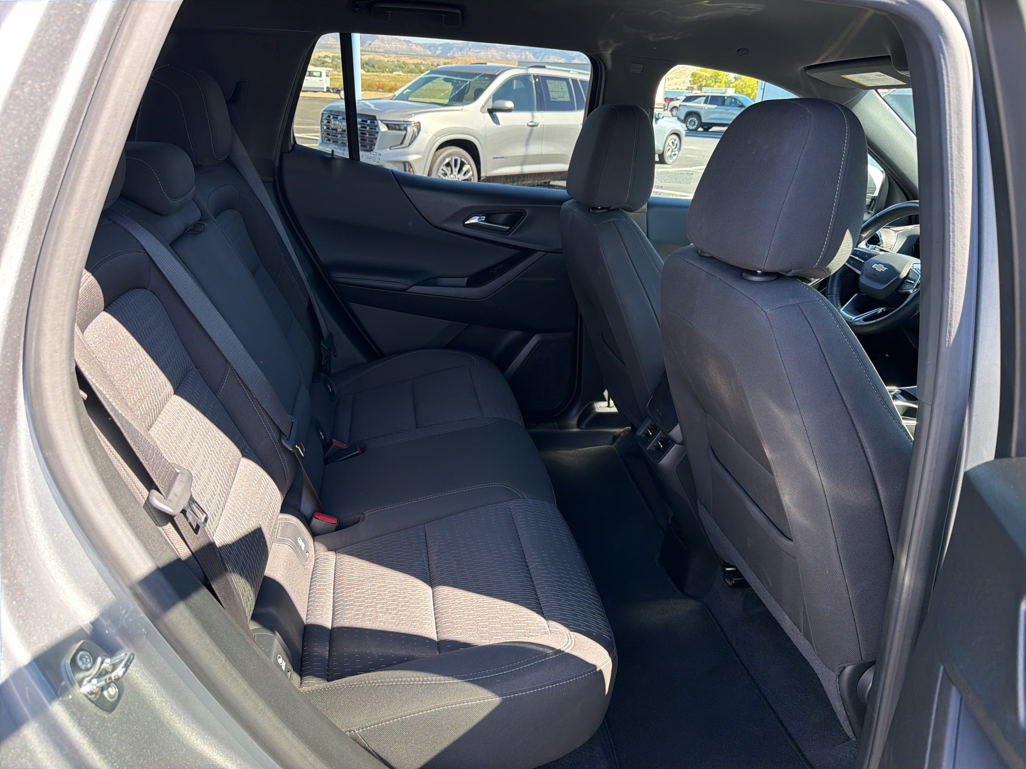 2025 Chevrolet Equinox AWD LT
