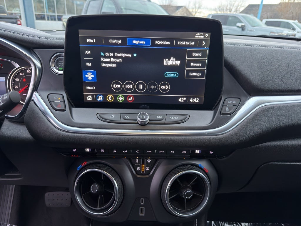 2025 Chevrolet Blazer LT