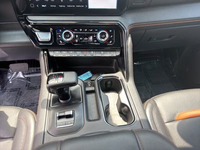 2025 GMC Sierra AT4