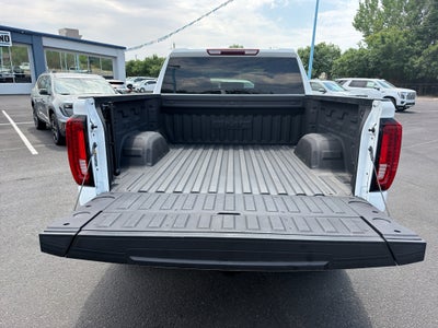 2025 GMC Sierra AT4