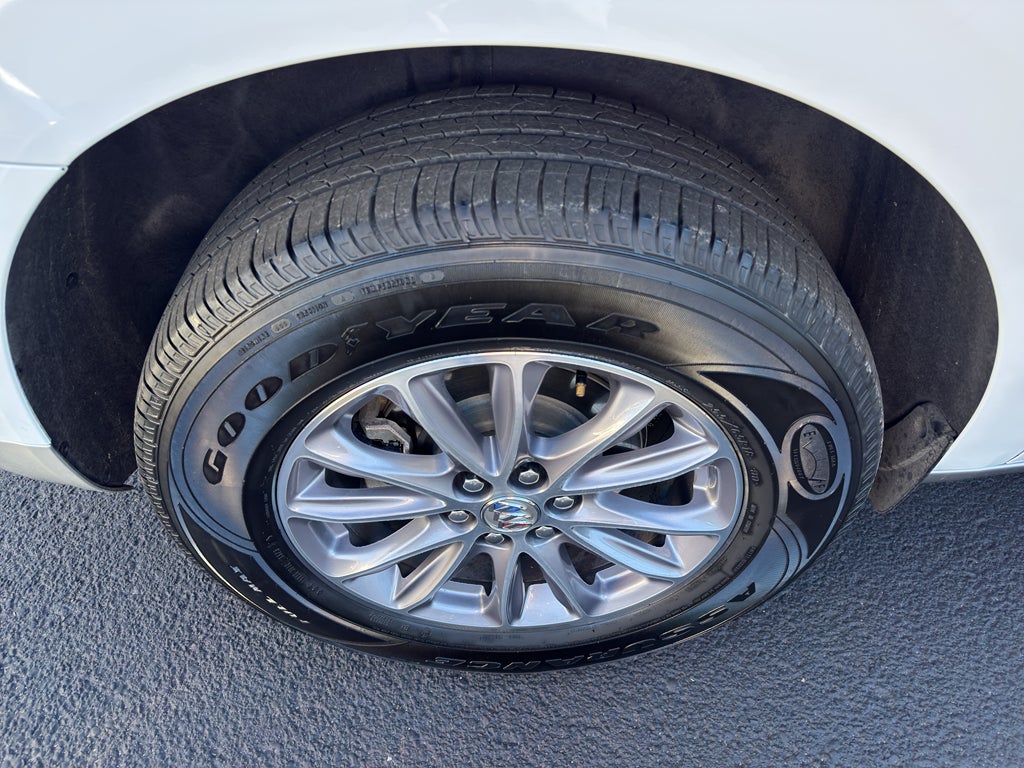 2024 Buick Enclave Essence