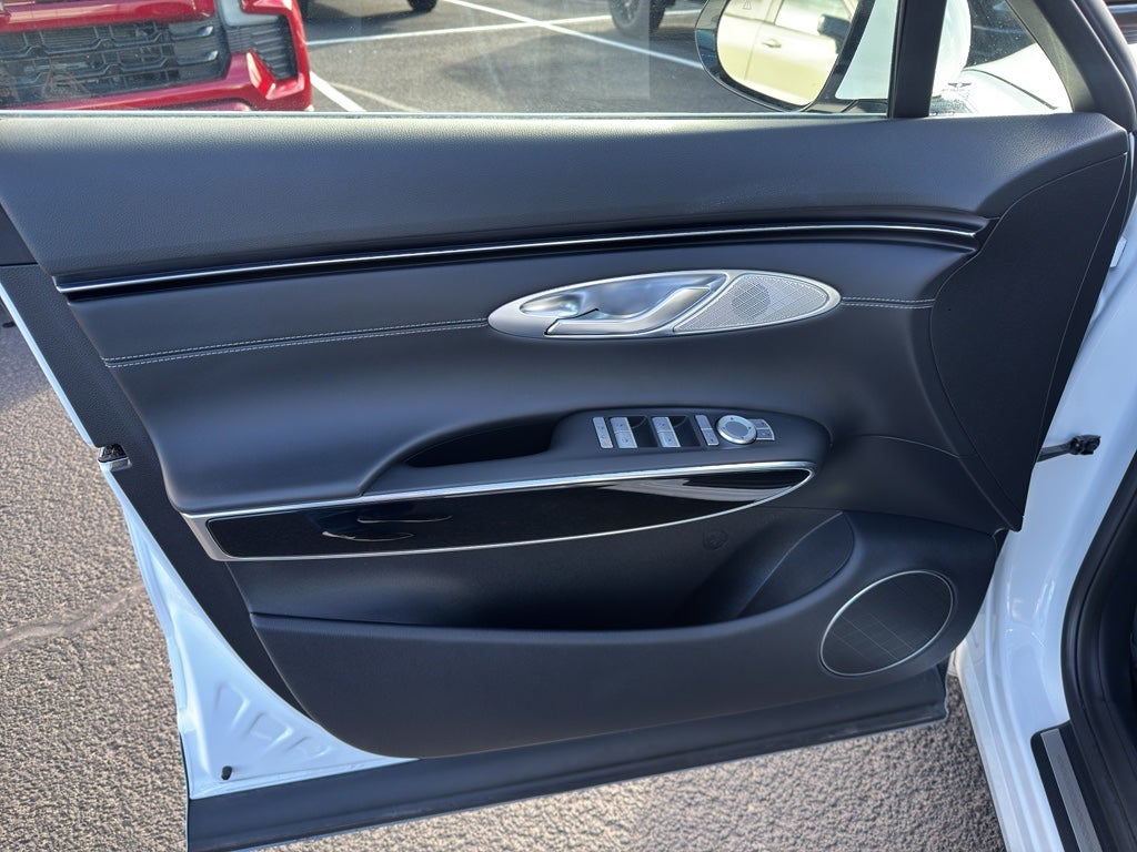 2025 Genesis GV70 2.5T