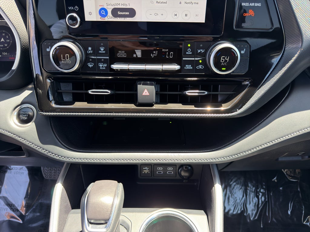 2025 Toyota Highlander XSE